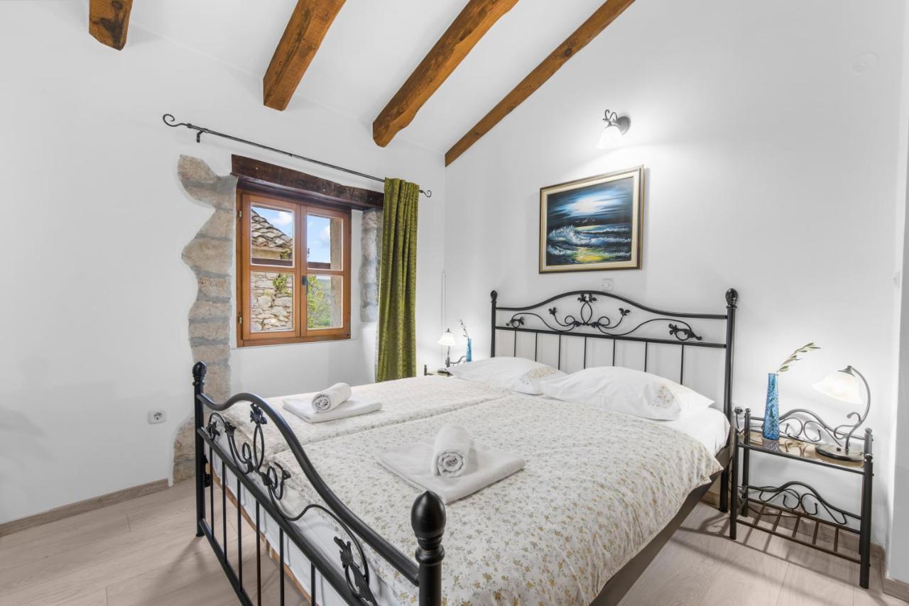 Picturesque Apartment San Rocco 1 Pićan エクステリア 写真